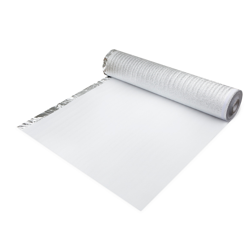 Petit pain argenté de sous-couche de plancher de barrière d'humidité de mousse de la feuille EPE de 2mm